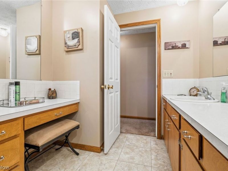 6195 Breezehill Road SW, East Sparta, OH 44626 Photo 17