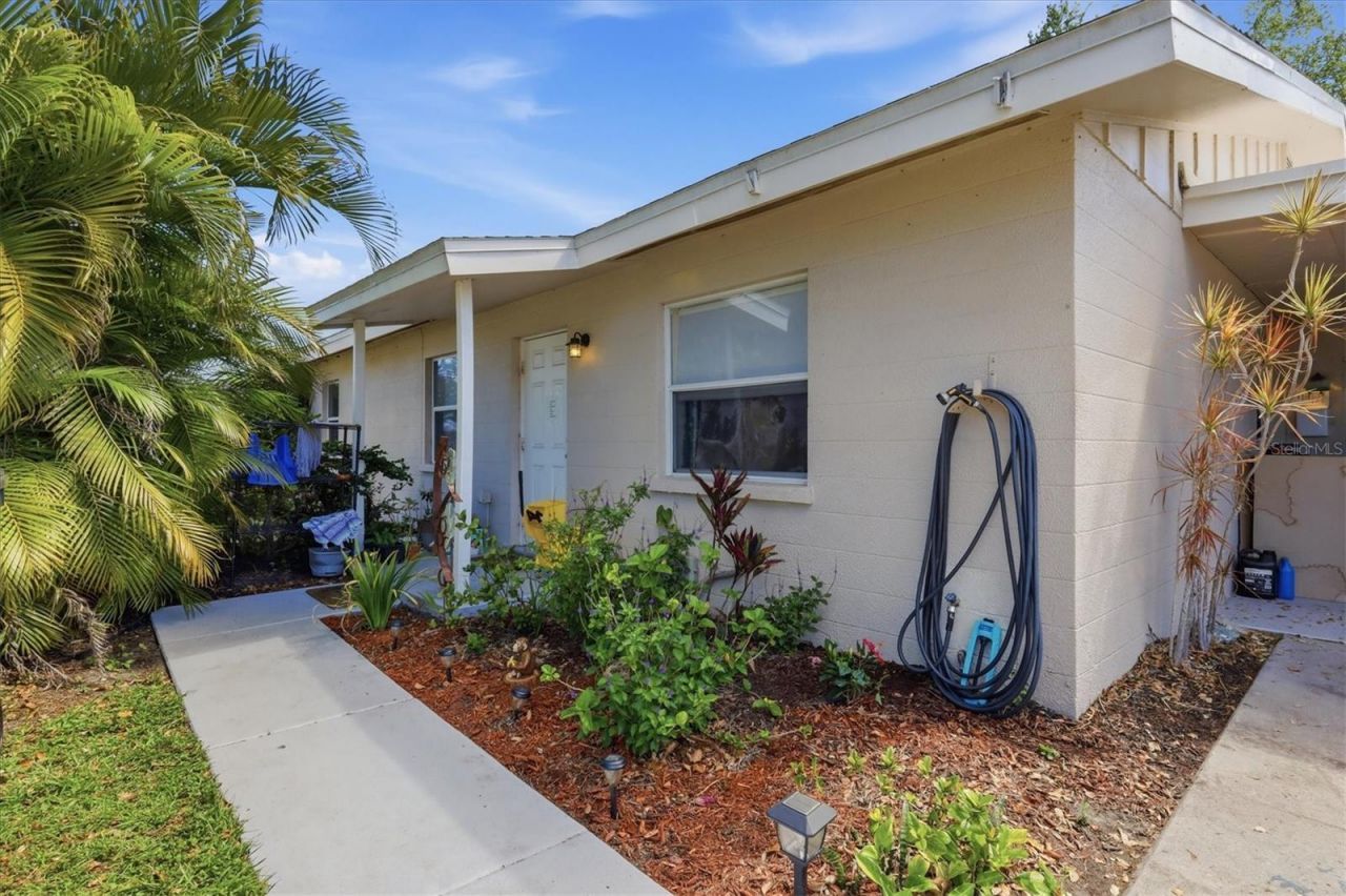 4501 86th Street Court W, Bradenton, FL 34210 Photo