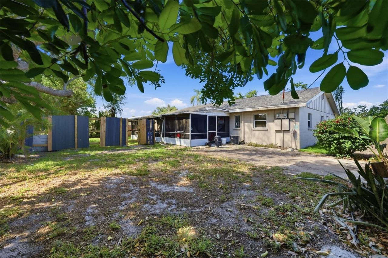 4501 86th Street Court W, Bradenton, FL 34210 Photo