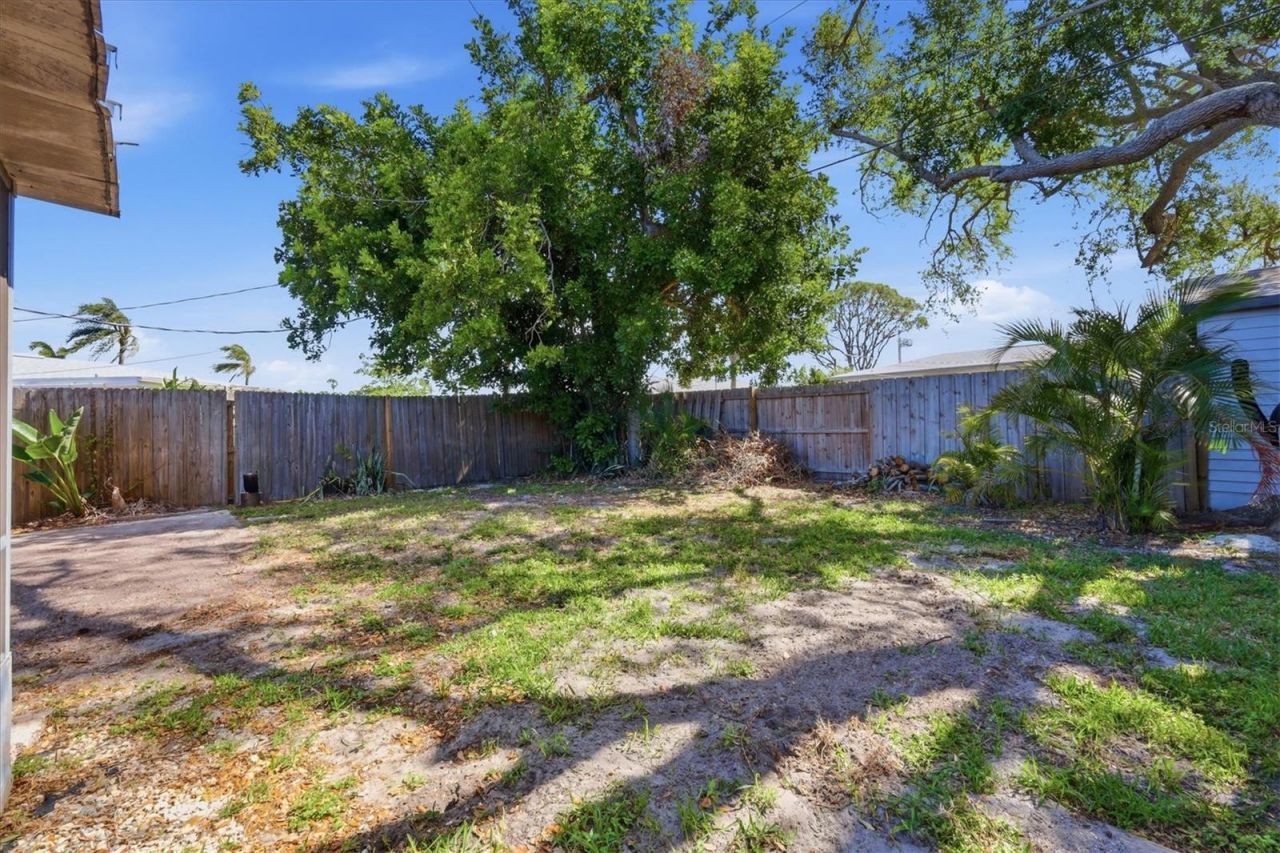 4501 86th Street Court W, Bradenton, FL 34210 Photo