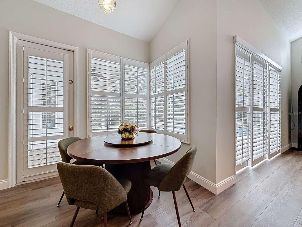 4953 Pointe Circle , Oldsmar, FL 34677 Photo