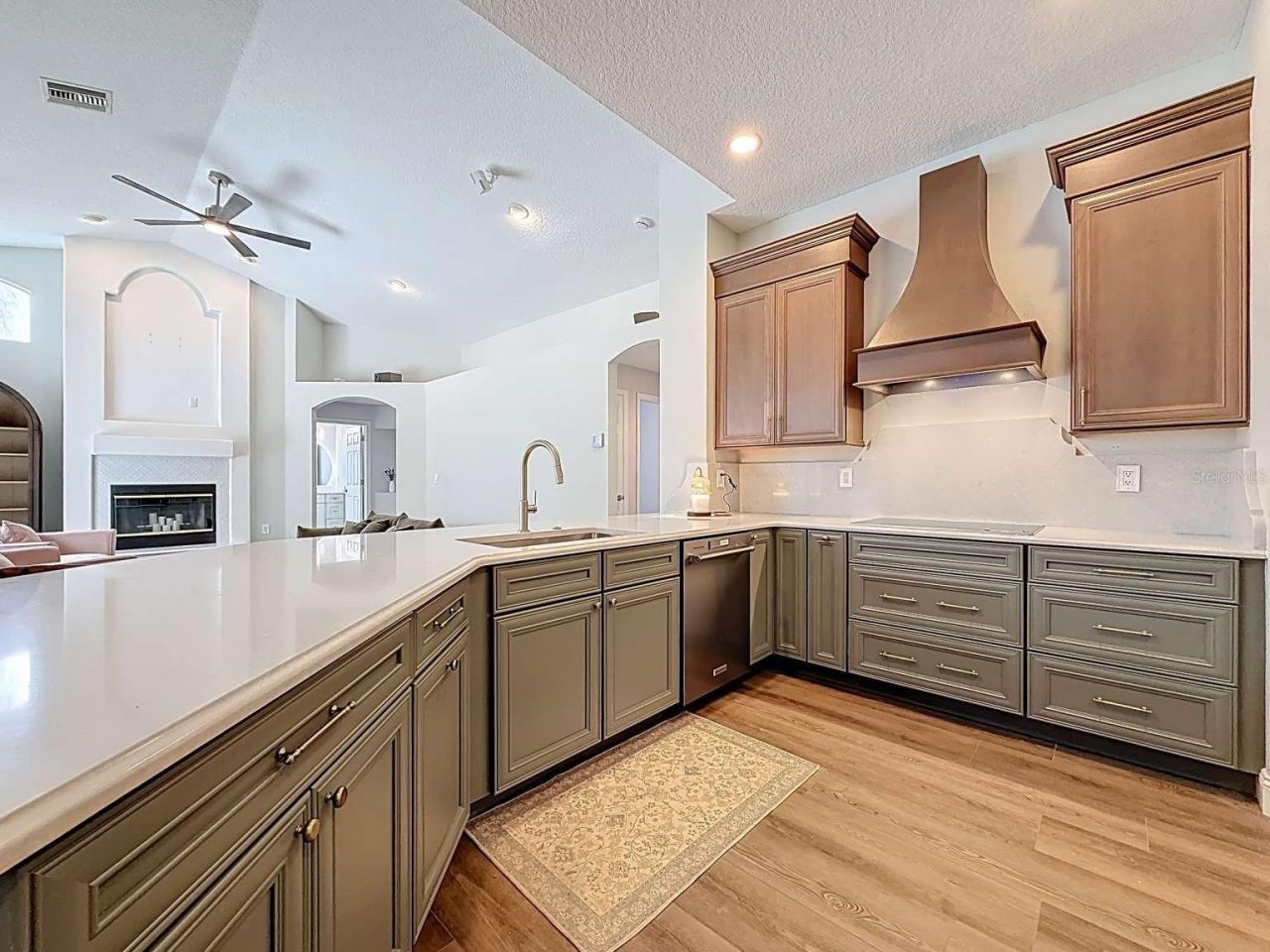 4953 Pointe Circle , Oldsmar, FL 34677 Photo