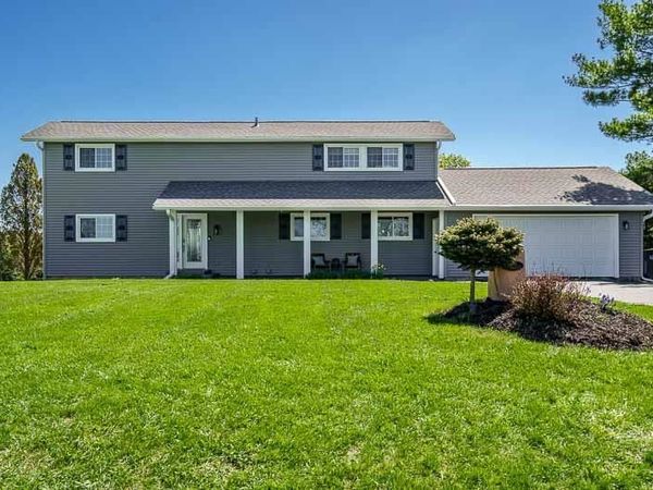 12561 Greensview Drive, ROSCOE, IL 61073