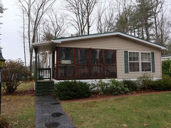 422 Friar Tuck Drive, Exeter, NH 03833