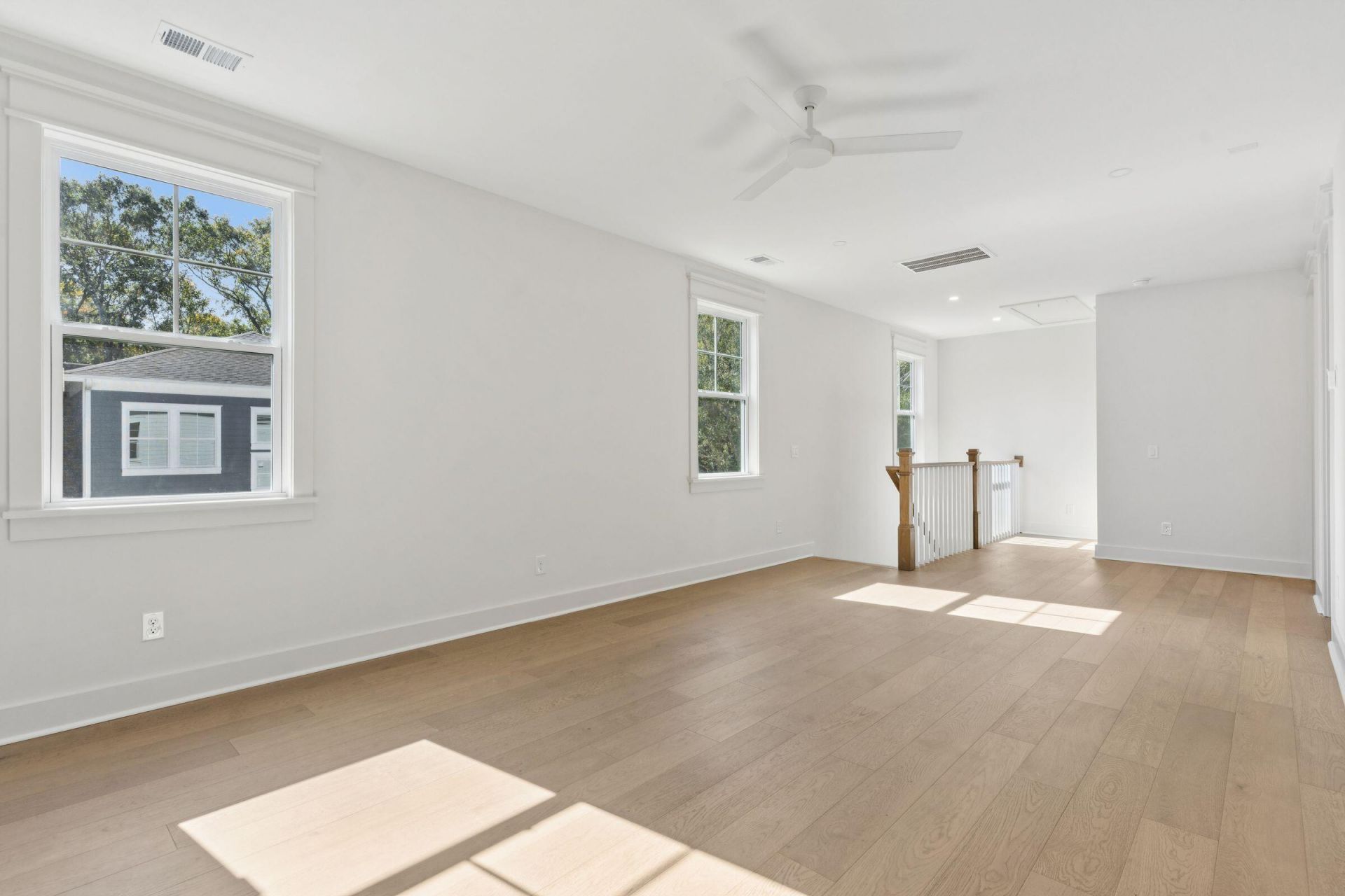 1129 Hamlin Road Photo 45