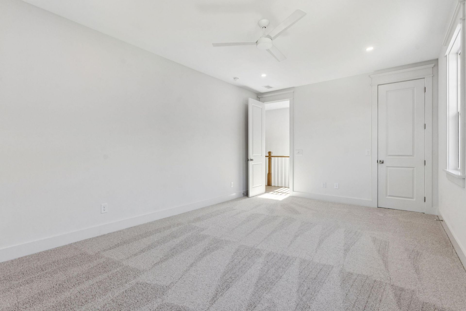 1129 Hamlin Road Photo 57