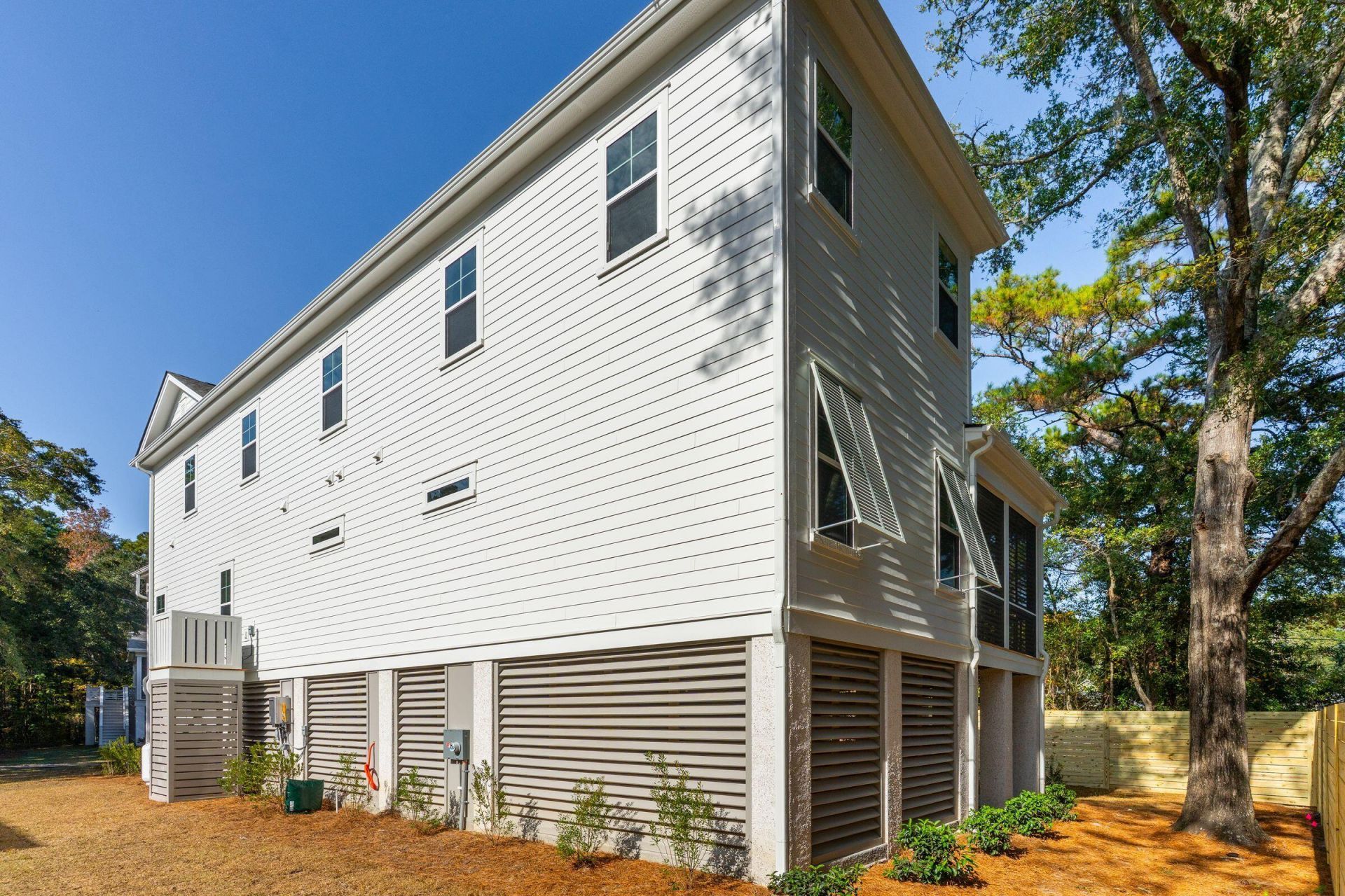 1129 Hamlin Road Photo 66