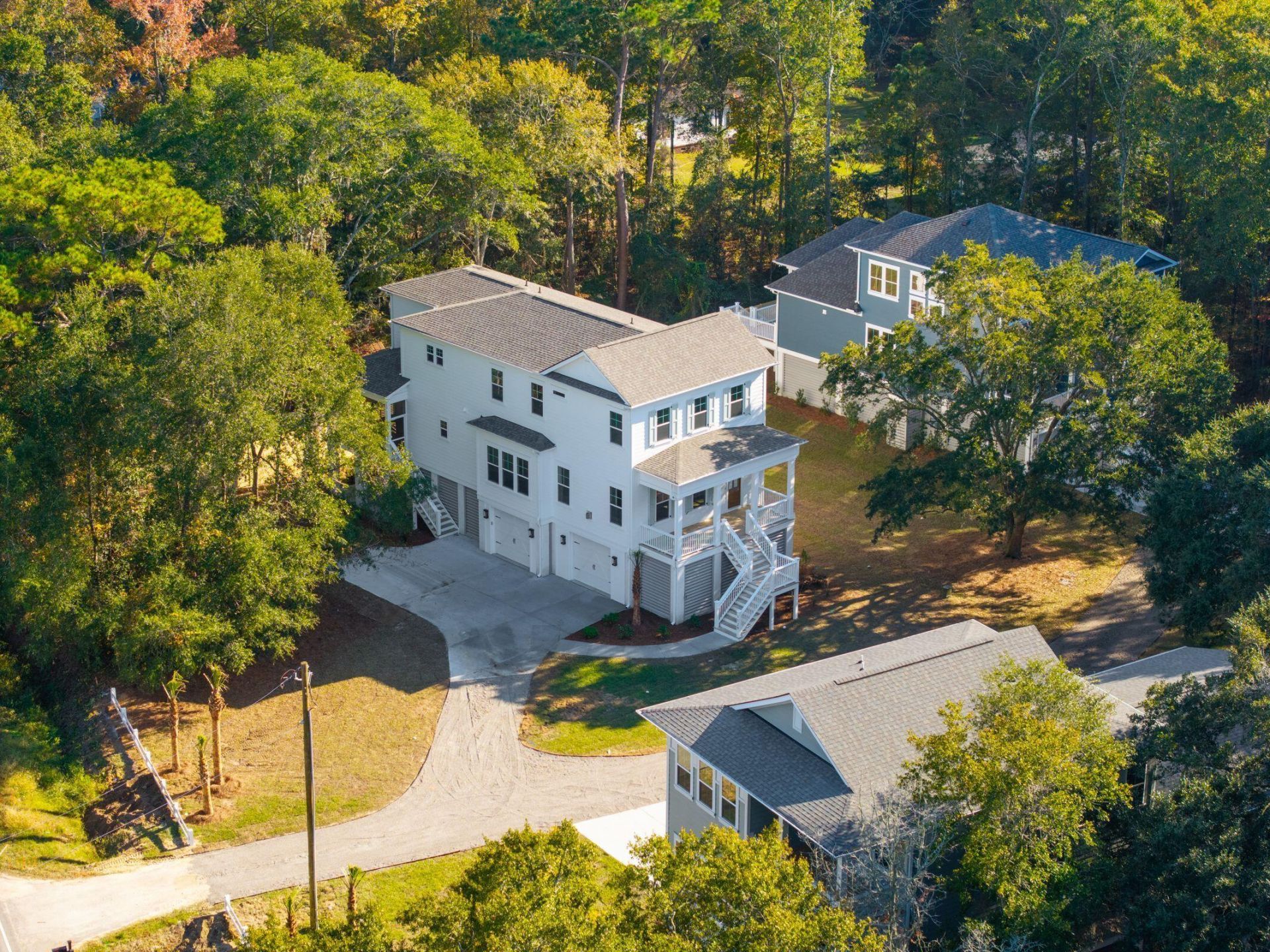 1129 Hamlin Road Photo 78