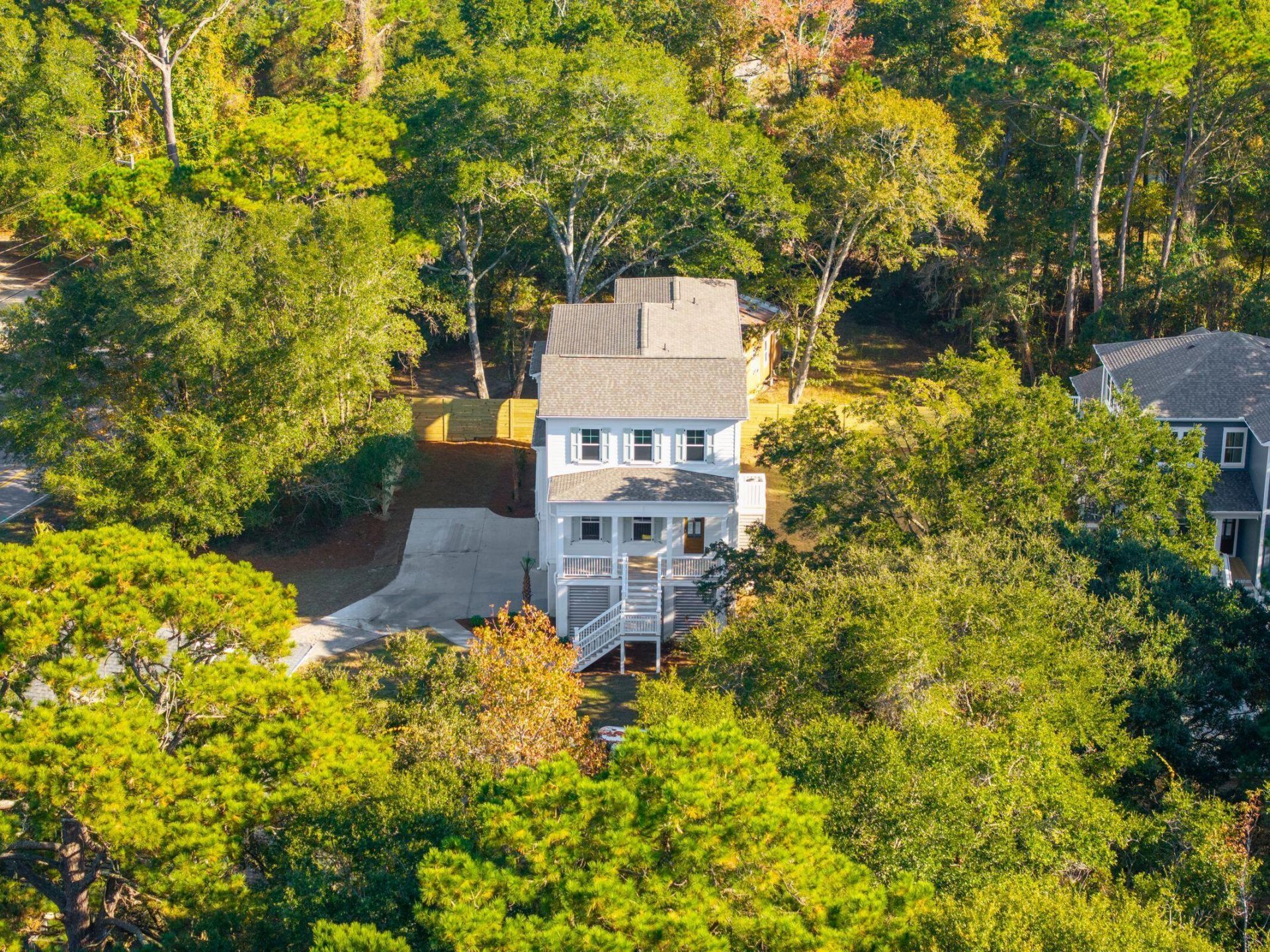 1129 Hamlin Road Photo 79