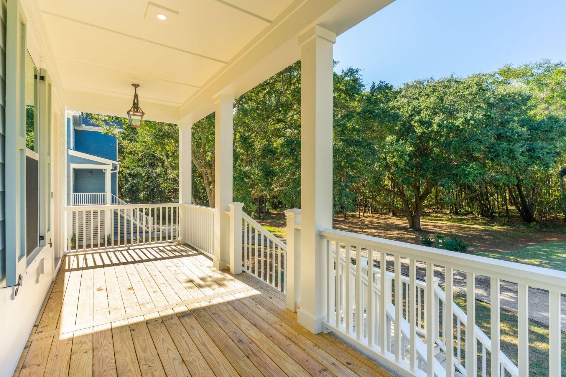 1129 Hamlin Road Photo 8