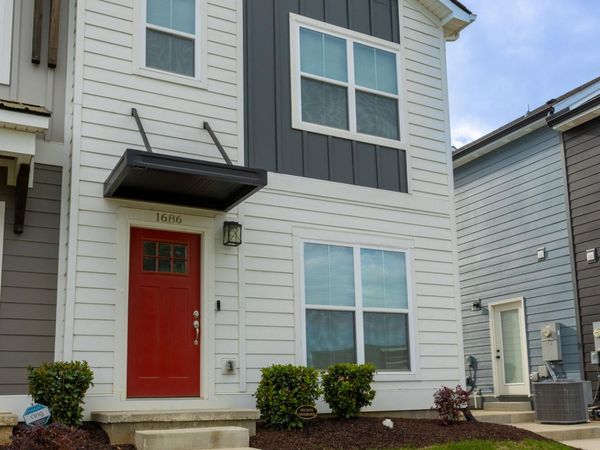 1686 S Watkins Street, Chattanooga, TN 37404