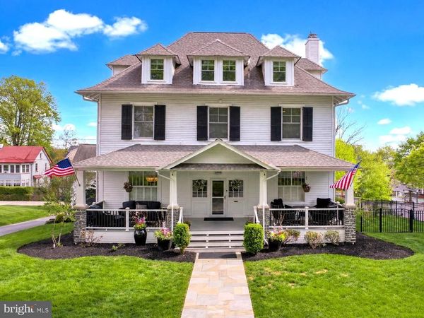 1240 DAUPHIN AVENUE, WYOMISSING, PA 19610