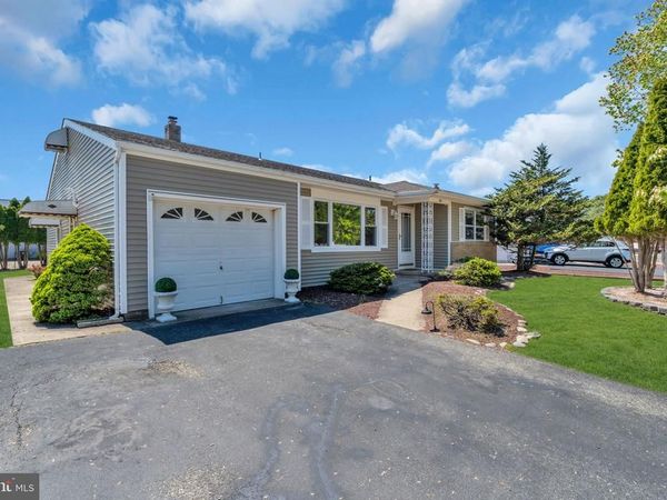 50 OAKFIELD ROAD, TOMS RIVER, NJ 08757