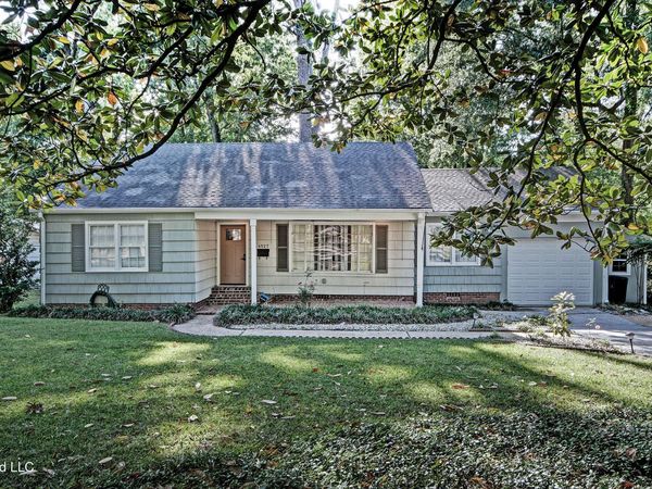 4527 Meadowridge Drive, Jackson, MS 39206