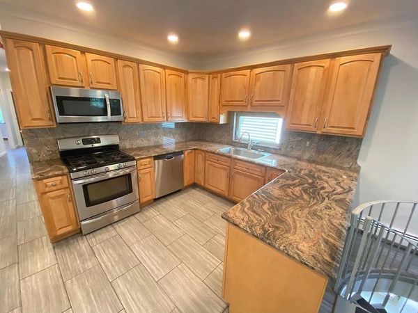 184 Boston St, Unit 1, Boston, MA 02125