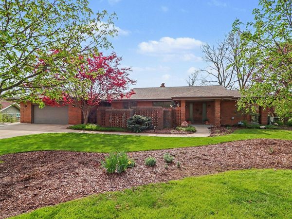 4344 Roxbury Lane, Kalamazoo, MI 49008