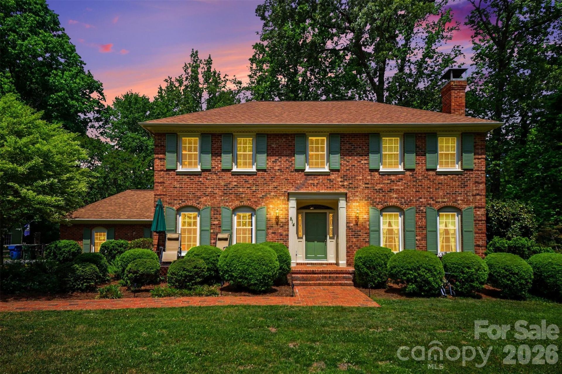 814 S Main Street, Mount Holly, NC 28120 Main Photo
