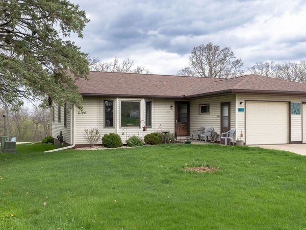 811 N Sprague Street , Unit 1, Caledonia, MN 55921