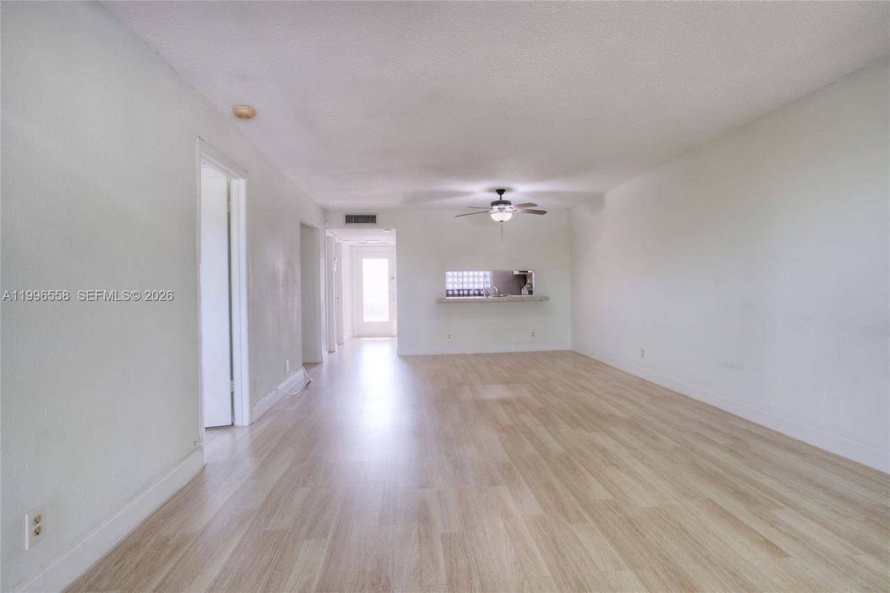 8810 W Mcnab Rd , Unit 306, Tamarac, FL 33321 Photo