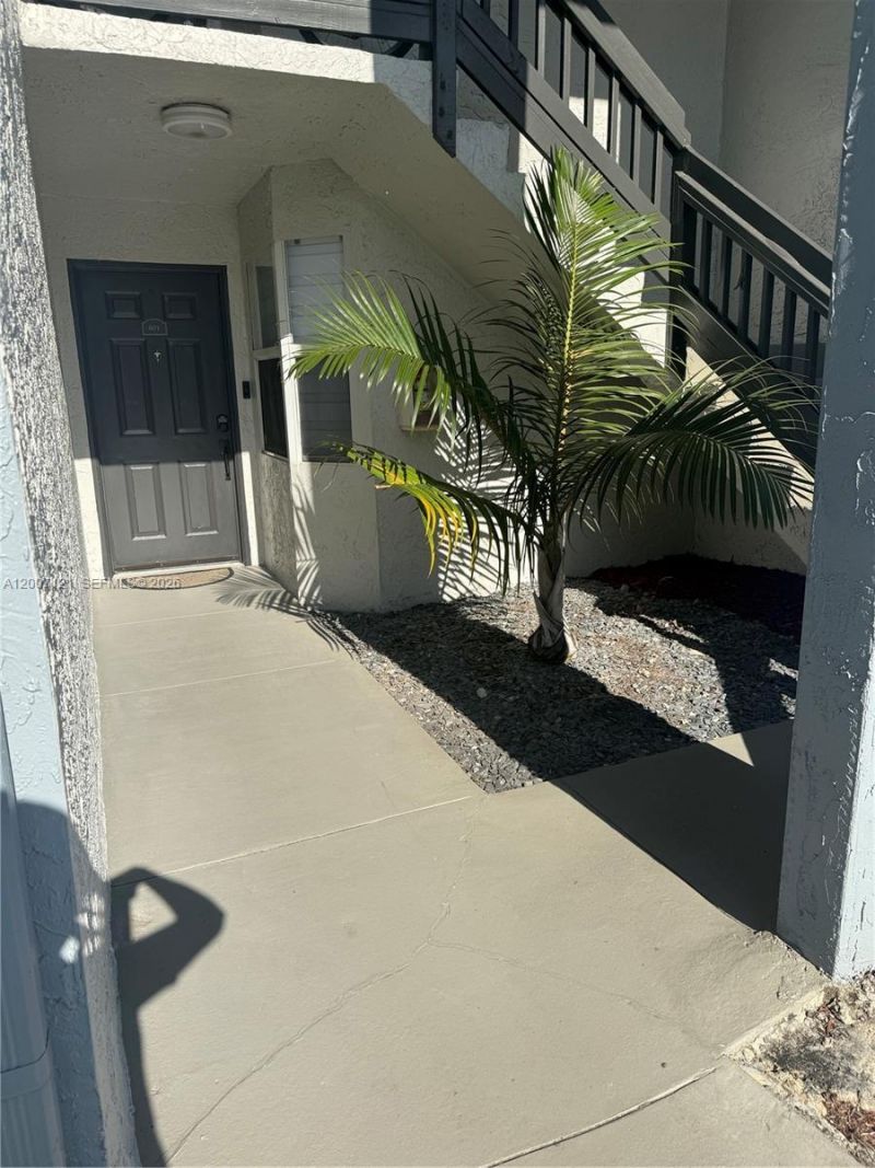 601 SW 113th Way , Unit 601, Pembroke Pines, FL 33025 Photo