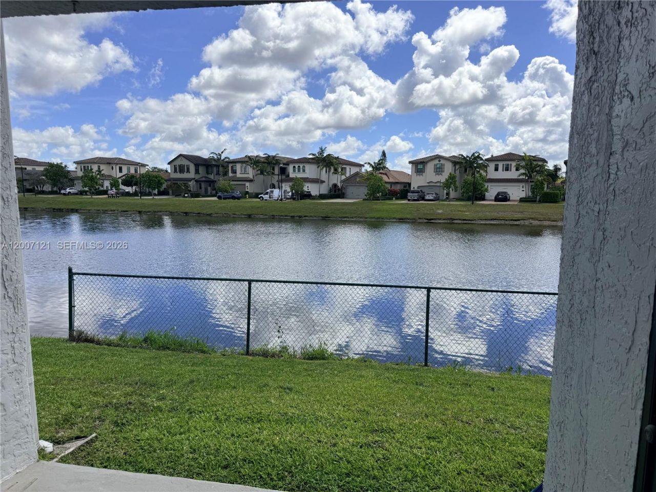 601 SW 113th Way , Unit 601, Pembroke Pines, FL 33025 Photo