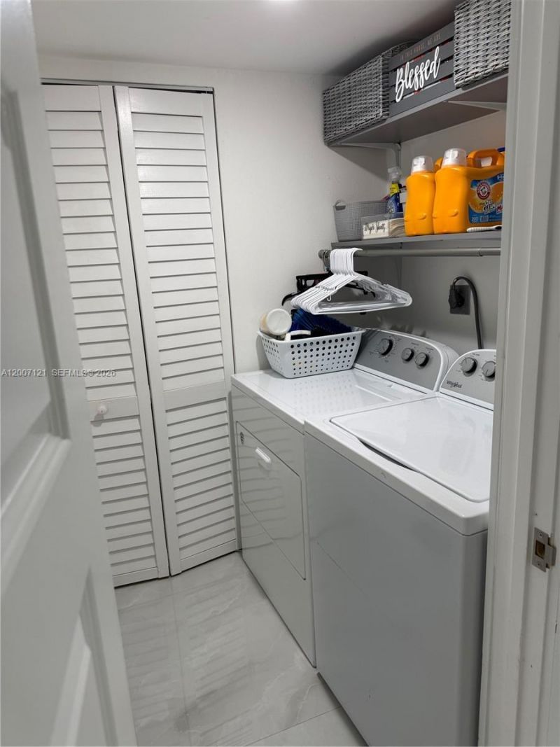 601 SW 113th Way , Unit 601, Pembroke Pines, FL 33025 Photo