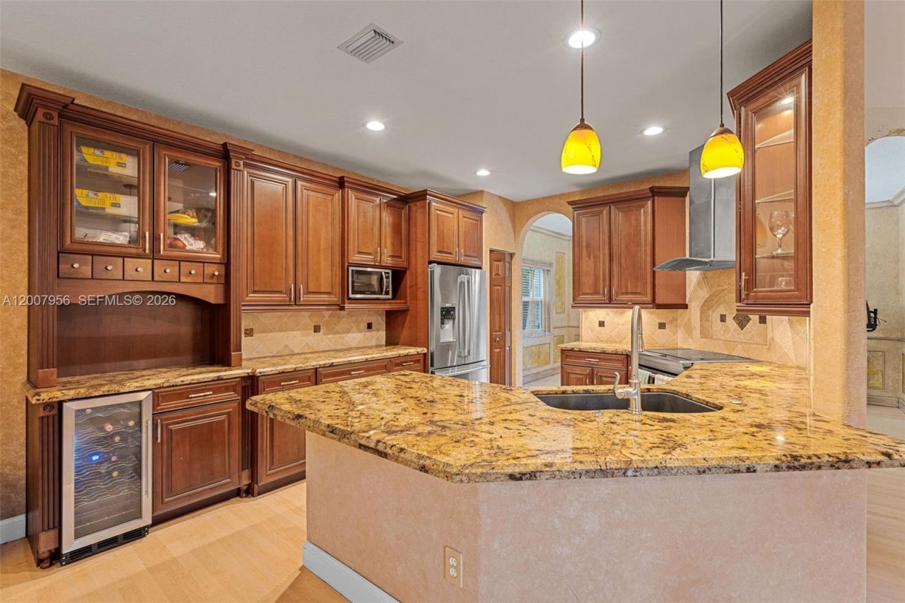16403 Diamond Head Dr , Weston, FL 33331 Photo