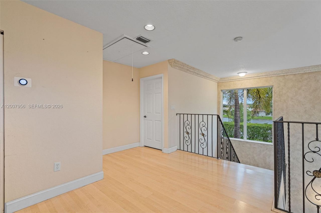 16403 Diamond Head Dr , Weston, FL 33331 Photo