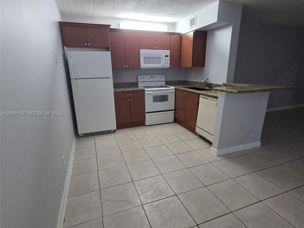 11441 NW 42nd St , Unit 11441, Coral Springs, FL 33065
