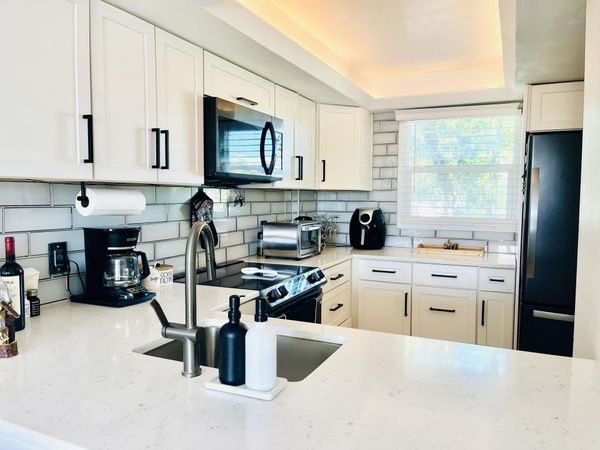 111 Royal Park Drive, Unit 3e, Oakland Park, FL 33309