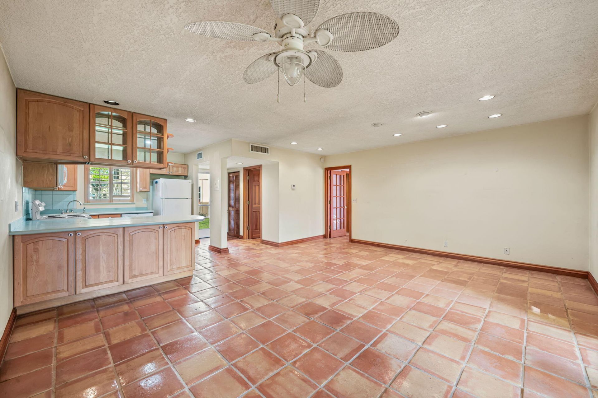 752 Lori Drive, Unit 219, Palm Springs, FL 33461 Photo