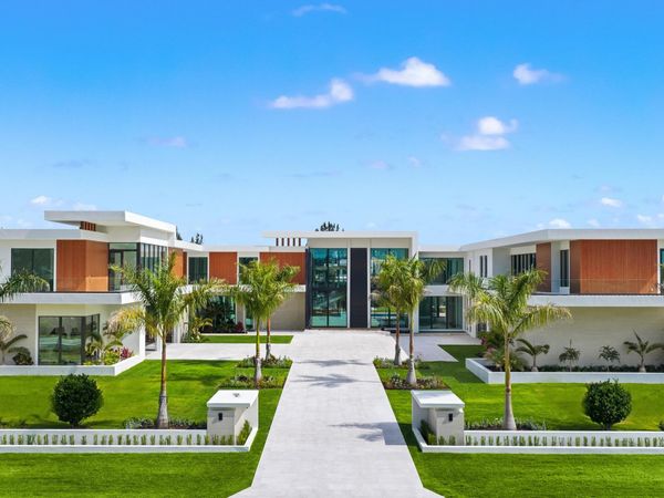 16745 Stratford Court, Southwest Ranches, FL 33331