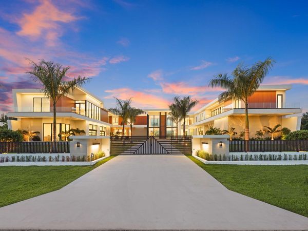 16745 Stratford Court, Southwest Ranches, FL 33331