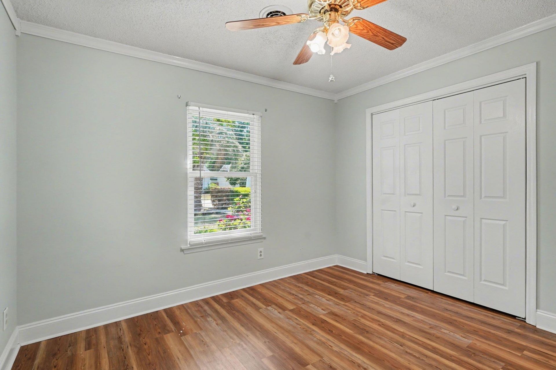 2807 Temperance Dr. Photo 20