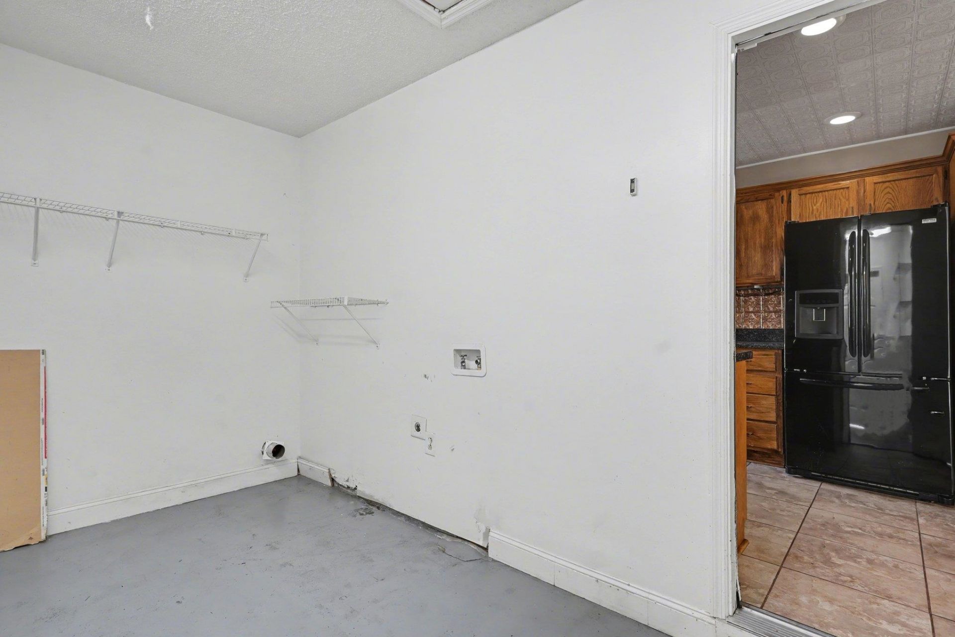 2807 Temperance Dr. Photo 29