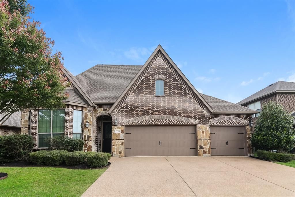 126 Griffin Avenue, Fate, TX 75189 Main Photo