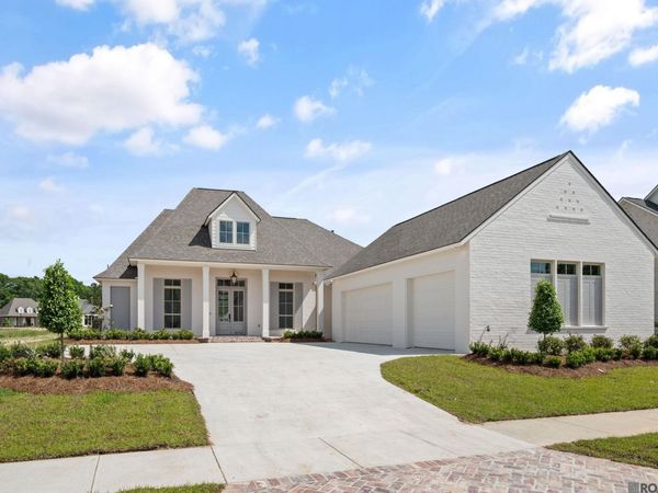 18747 Sanctuary Ave, Saint George, LA 70817