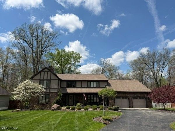 6640 Mill Creek Boulevard, Youngstown, OH 44512