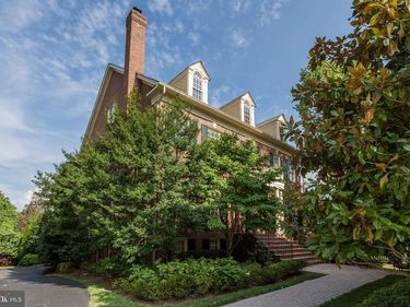 7233 ADDINGTON DRIVE , MCLEAN, VA 22101