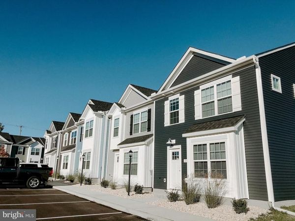 51 OVERLOOK DRIVE, Unit F, HANOVER, PA 17331