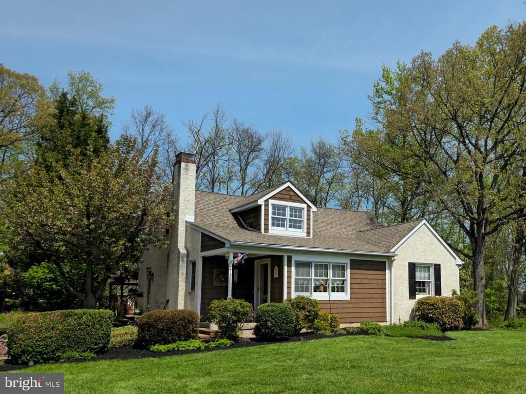 3869 MILL ROAD, COLLEGEVILLE, PA 19426
