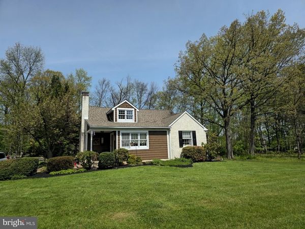3869 MILL , COLLEGEVILLE, PA 19426