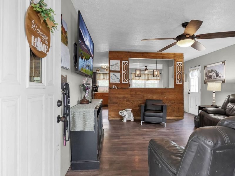 1436 Old Hickory Drive , Columbus, OH 43223 Photo 5