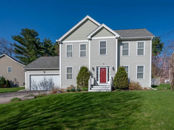 2 Jennifer Drive, Nashua, NH 03062