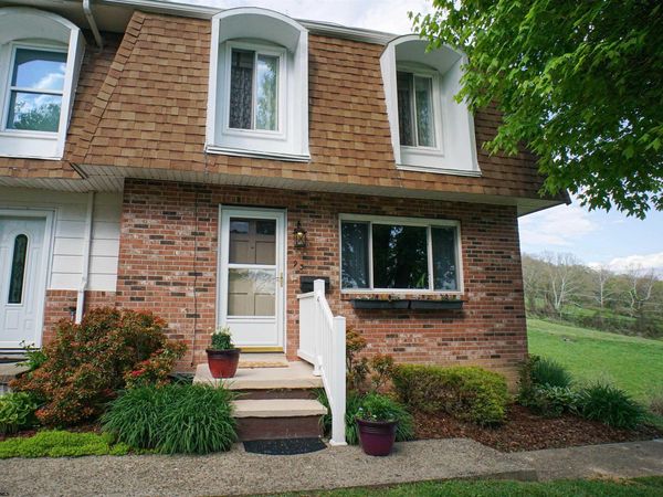 93 Pinewood Road, Clarksburg, WV 26301