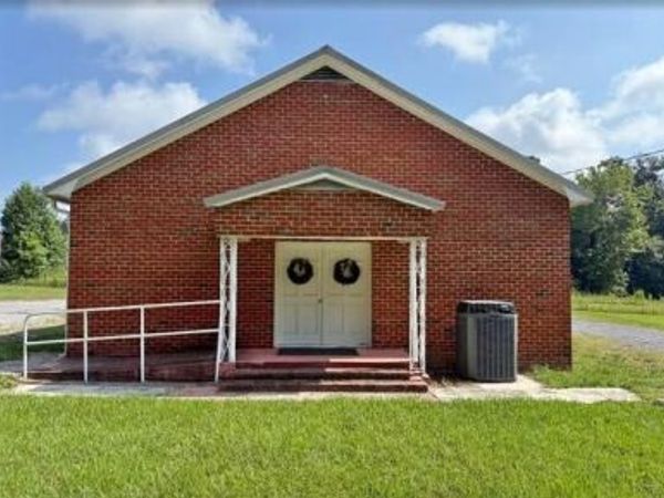 2495 Ladd Springs Road SE, Cleveland, TN 37323