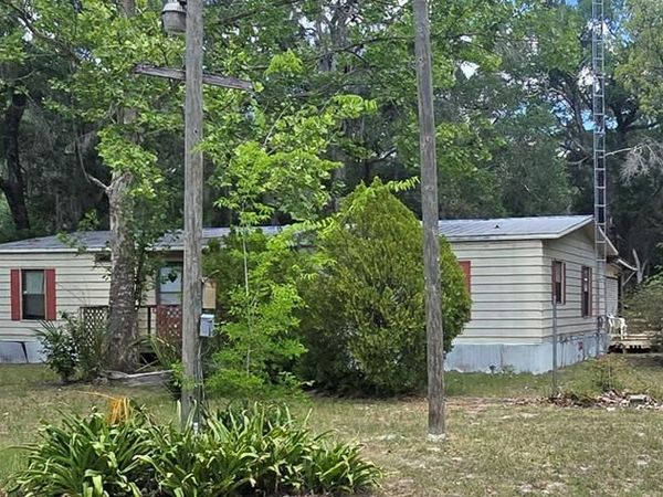 29 NE 601st St, Old Town, FL 32680