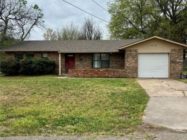 315 S Dungan Avenue, Cushing, OK 74023