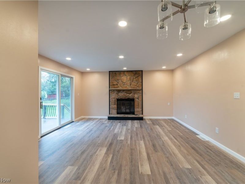 2407 Northview Drive, Cortland, OH 44410 Photo 12