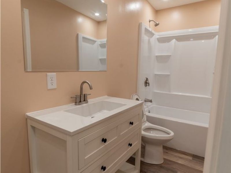 2407 Northview Drive, Cortland, OH 44410 Photo 19